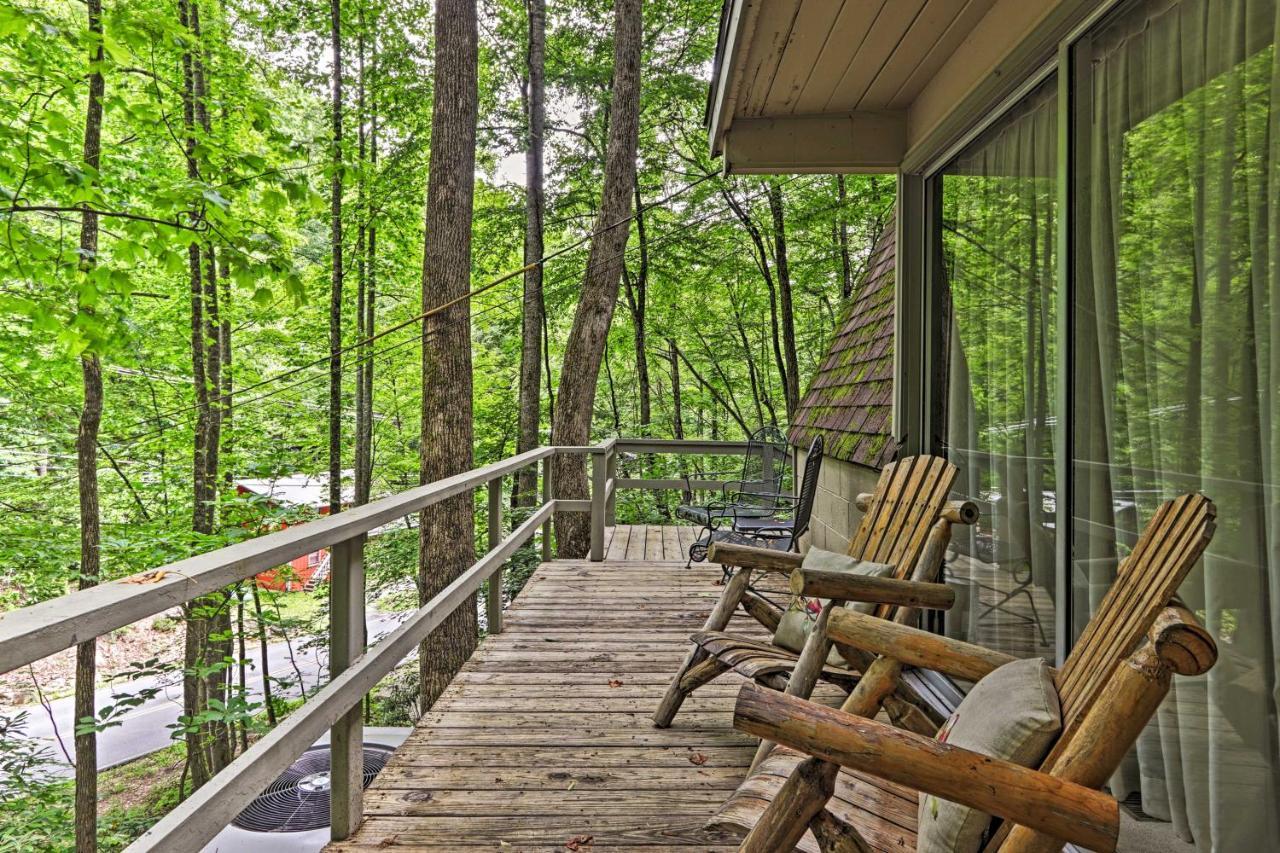 Snuggle Inn In The Heart Of Chalet Village! Gatlinburg Buitenkant foto