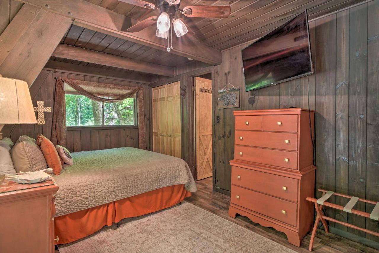 Snuggle Inn In The Heart Of Chalet Village! Gatlinburg Buitenkant foto